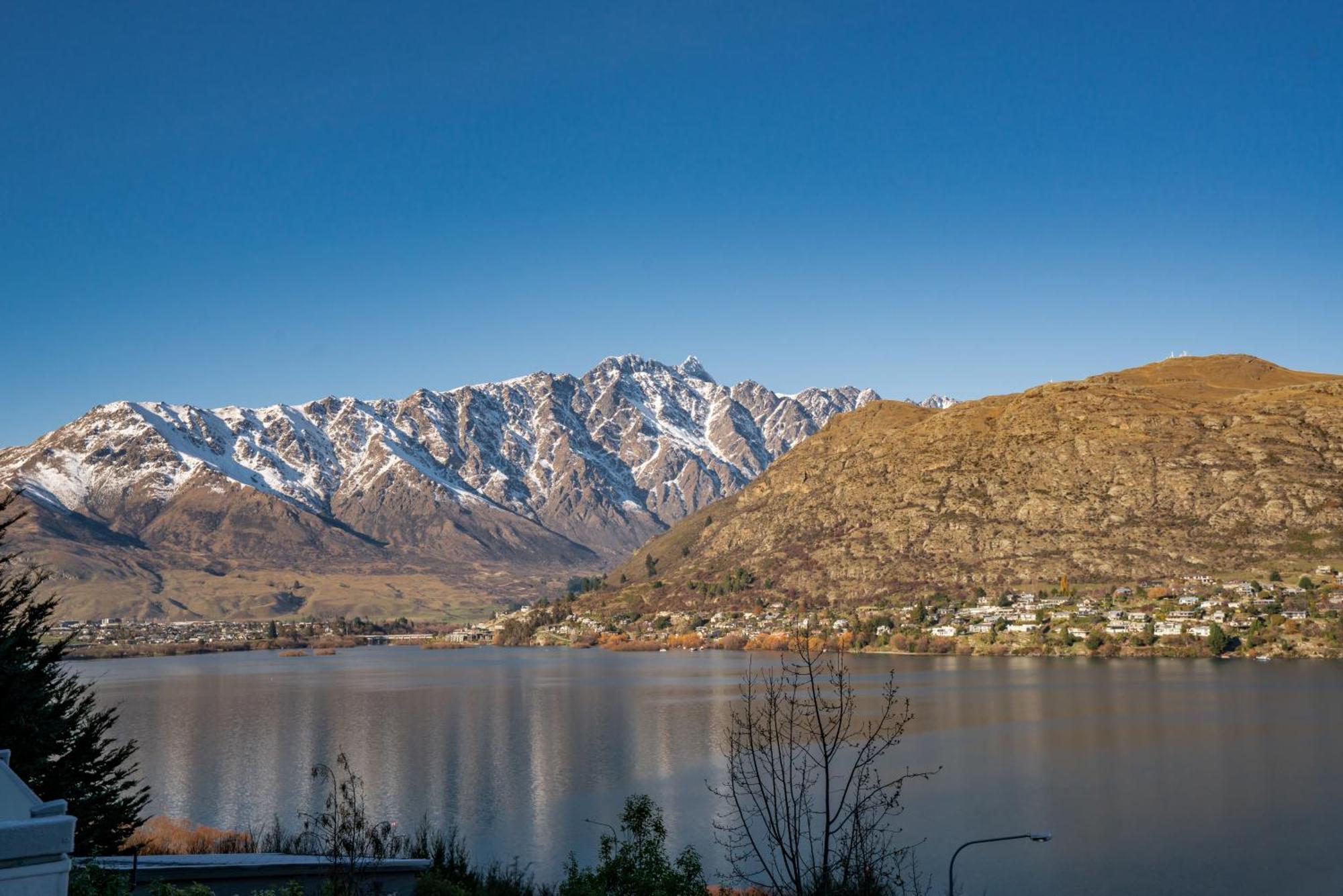 2-Bedroom Apartment With Lake & Mountain View - Beechwood Queenstown Exterior foto
